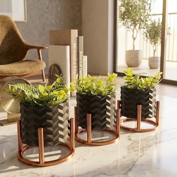Kit com três vasos modernos e suportes de mesa