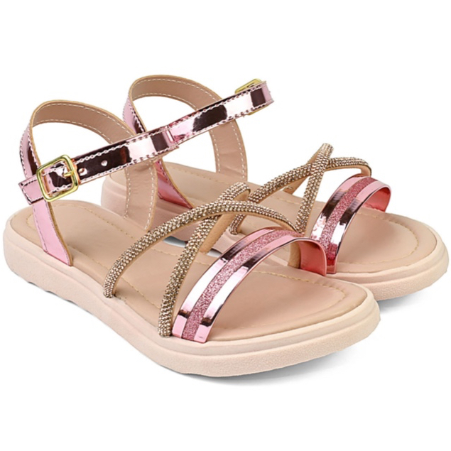 Sandália infantil rosê com tiras brilhantes de strass